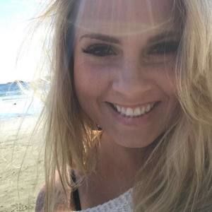 Meet your Posher, Leigha